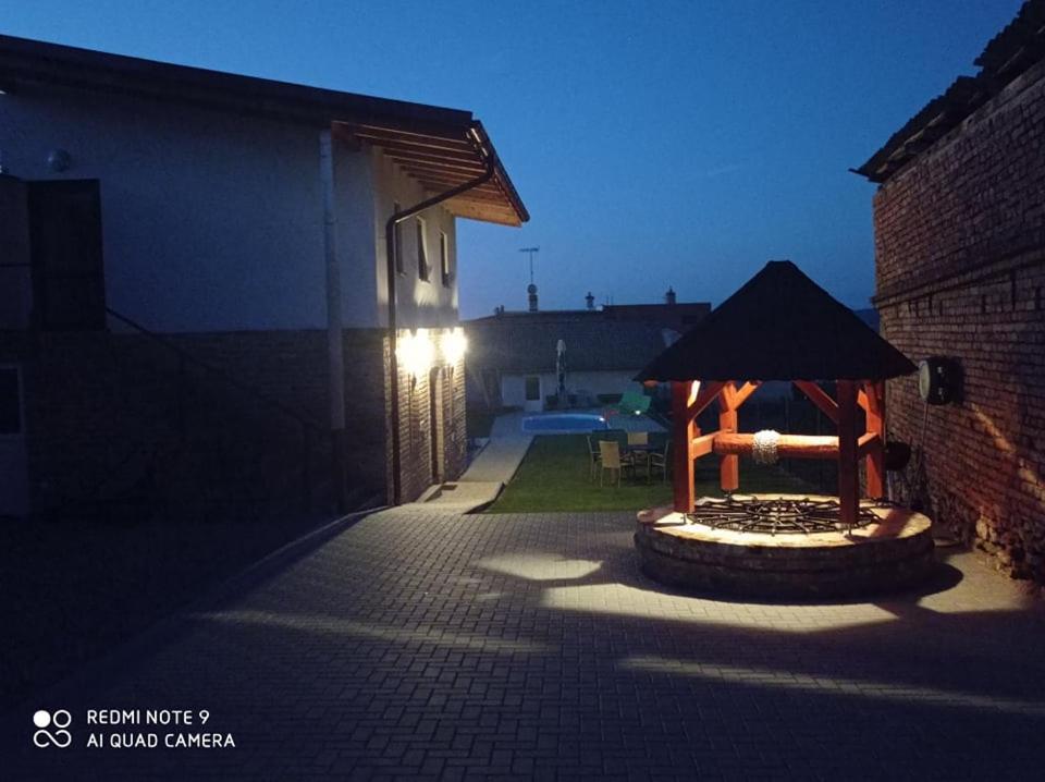 Apartmany Zajecak Zaječí Zewnętrze zdjęcie
