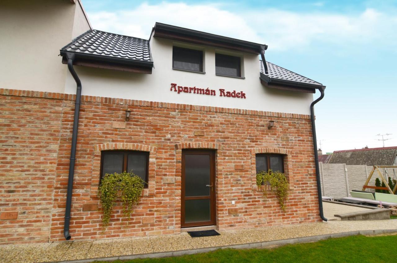 Apartmany Zajecak Zaječí Zewnętrze zdjęcie