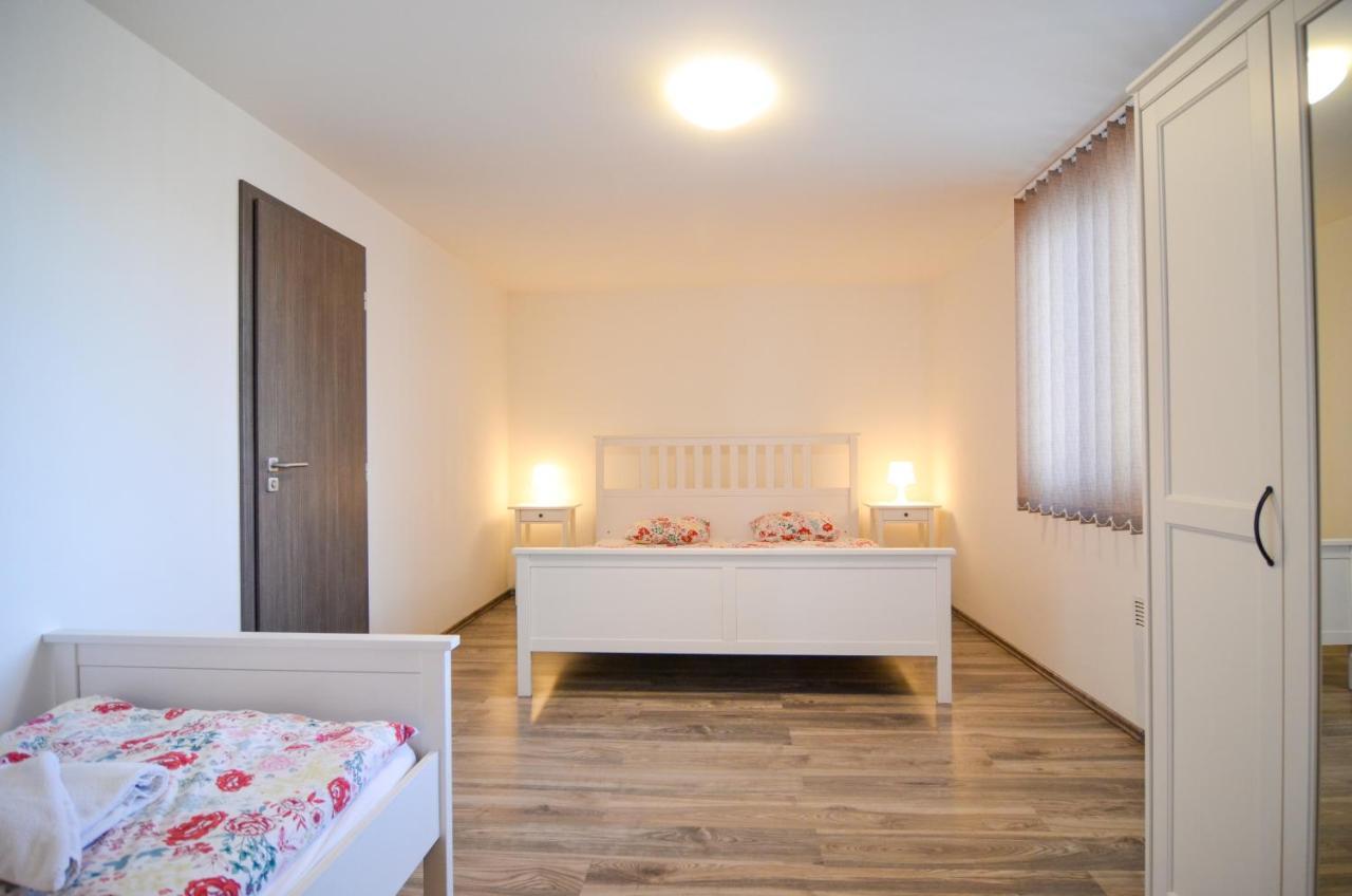 Apartmany Zajecak Zaječí Zewnętrze zdjęcie