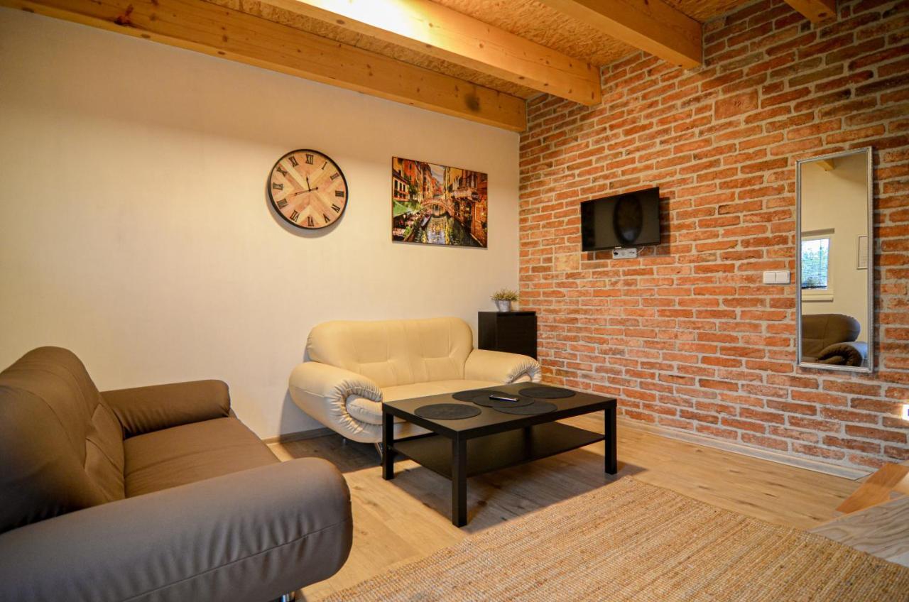 Apartmany Zajecak Zaječí Zewnętrze zdjęcie