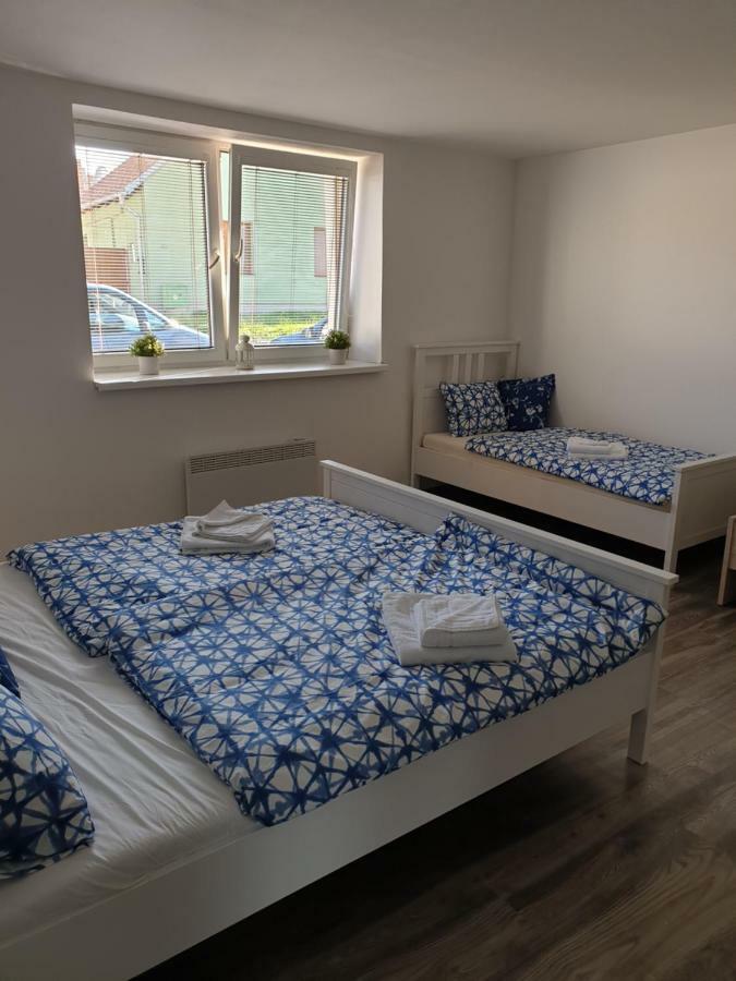 Apartmany Zajecak Zaječí Zewnętrze zdjęcie