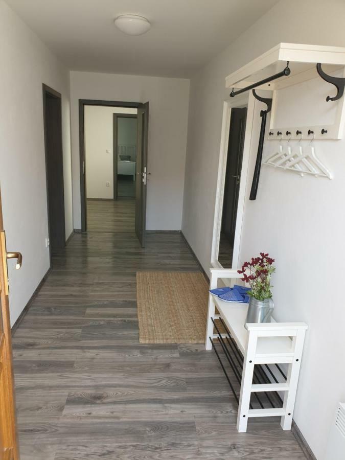 Apartmany Zajecak Zaječí Zewnętrze zdjęcie